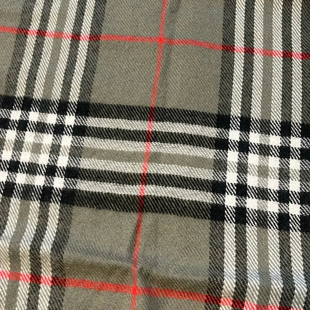 Men’s plaid grey scarf Cashmere Feel Italy Design